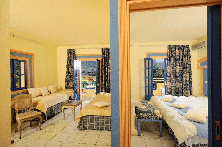 Parthenis Hotel & Suites Malia Exterior foto