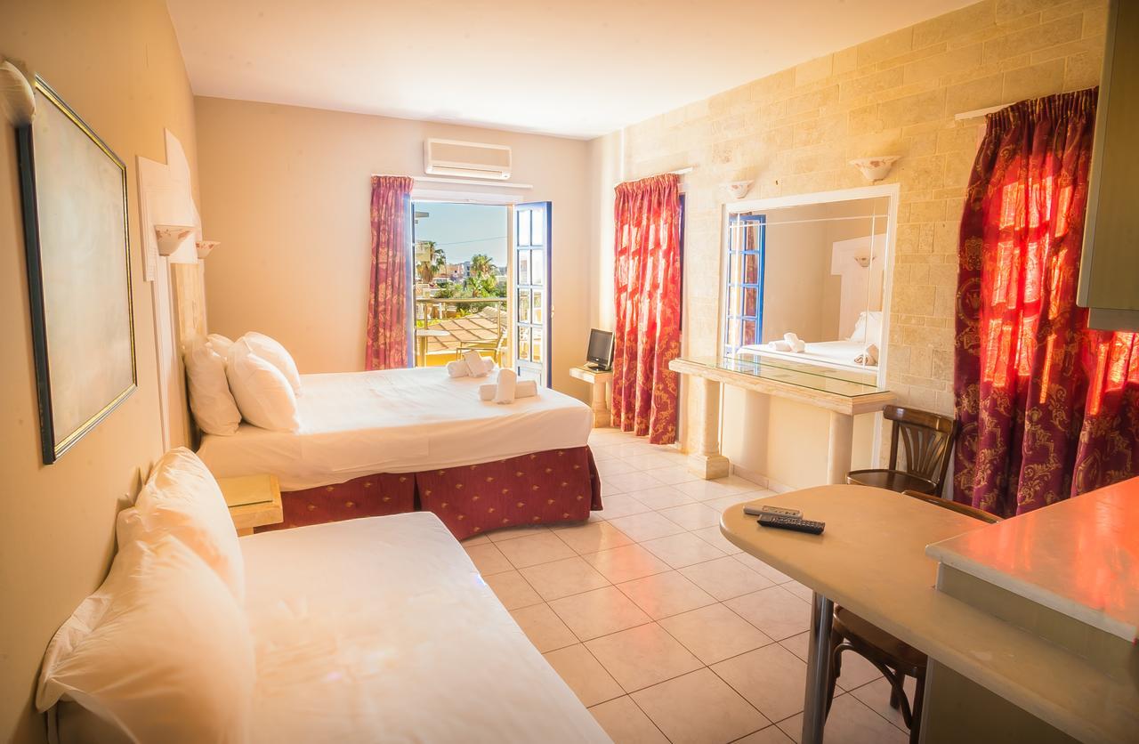 Parthenis Hotel & Suites Malia Exterior foto
