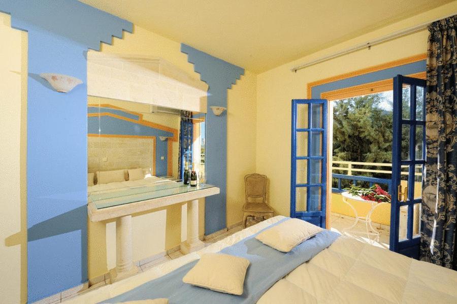 Parthenis Hotel & Suites Malia Exterior foto